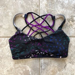 Lululemon sports bra